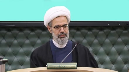 دین | وحدت شیعه و سنی پشتوانه مقاومت در برابر دشمنان / جهل و فرقه‌گرایی بزرگ‌ترین دشمن امت اسلامی