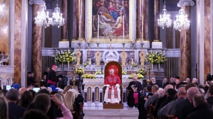 Dieci notizie; Dieci foto | Dal viaggio di Papa Leone XIV a Istanbul all’attacco notturno di droni e missili russi contro Kiev