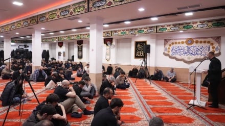 Moskva Fatməye-Zəhro(s) Huseyniyyədə Fatimi Rujon matəmə mərosim