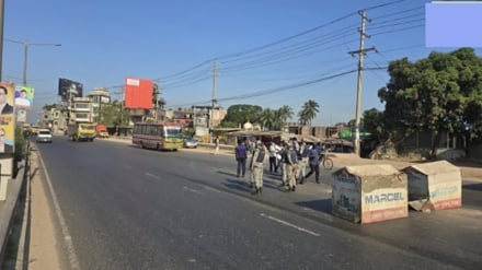 শেখ হাসিনার রায় ও ‘শাটডাউন’ কর্মসূচি: ঢাকার প্রবেশমুখে কড়া নিরাপত্তা