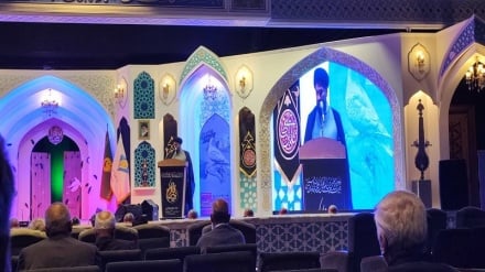 شب شعر «در ساحت خورشید» در حرم مطهر رضوی برگزار شد