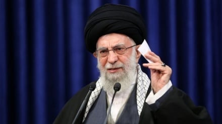 Statements of Imam Khamenei | The Iranian nation will never submit to America’s bullying
