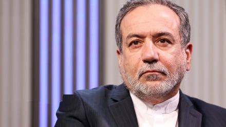 עראקצ'י: איראן מתמודדת באיתנות עם ההפרות הבוטות לחוק הבינ