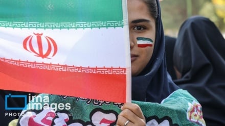 په ټول ايران کې د نړيوال استکبار پر وړاندې د مبارزې ملي ورځې لاريون ترسره کېدل+ انځورونه