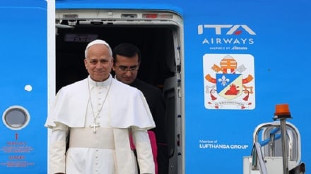 Հռոմի պապն առաջին արտասահմանյան այցի շրջանակում ժամանել է Անկարա