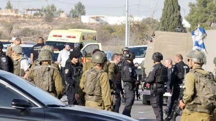 গাড়ি-চাপা ও ছুরি দিয়ে সংগ্রামী দুই ফিলিস্তিনির হামলা: ১ ইসরায়েলি নিহত, আহত ৩