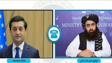 وزیر خارجه طالبان و ازبکستان بر تقویت تفاهم و همکاری‌های منطقه‌ای تأکید کردند