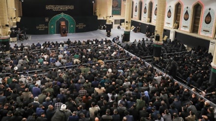 Ислом Инқилоби Олий раҳбари иштирокида Ҳазрати Фотима /с.а/нинг шаҳодат куни муносабатида мотам маросими ўтказилди