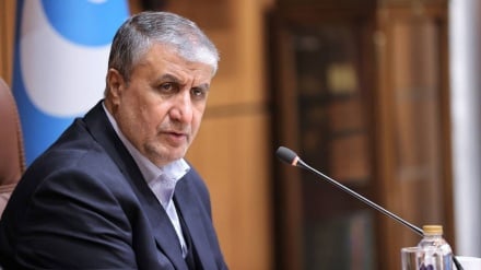 رئیس سازمان انرژی اتمی ایران: تروئیکای اروپا و آمریکا حقوق بین‌الملل را هدف گرفته‌اند