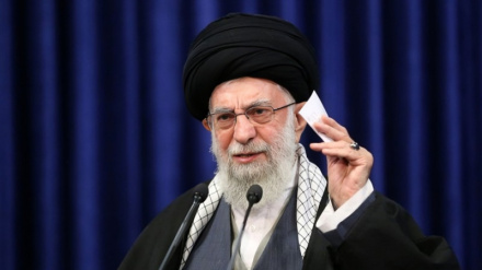 Déclarations de l’Imam Khamenei : La condition essentielle de la victoire est de ne pas craindre l’ennemi