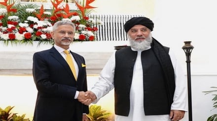 تأکید بر حمایت دهلی‌نو از افغانستان در دیدار وزیر خارجه هند با وزیر صنعت و تجارت طالبان