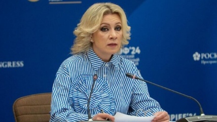 زاخارووا: اروپا به جای ایران فکری به حال گرینلند کند