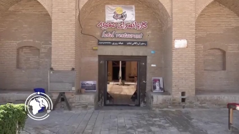 Ճամփորդություն դեպի պատմության և բնության քաղաք՝ Մեհրիզ, Սարյազդ քարավանատուն