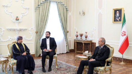 پزشکیان: روابط ایران و عمان با قدرت، استحکام و آینده‌نگری تداوم خواهد یافت
