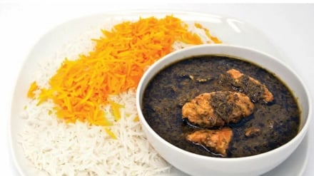 Ghalieh Mahi: Menyapa Laut Persia di Dapur Rumah Anda