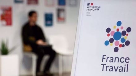 Fin 2025 : les embauches de cadres paralysées par la crise budgétaire en France