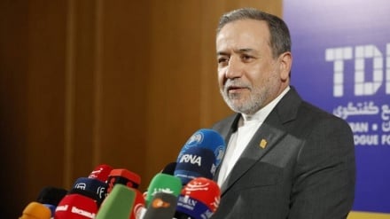 عراقچی: غرب باید برای تأمین سلاح‌های شیمیایی پاسخگو باشد