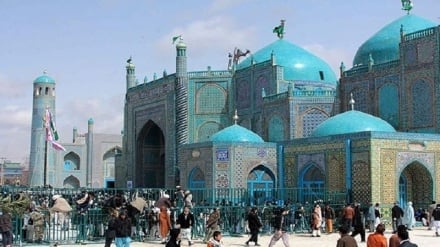 ترمیم خسارت‌های زلزله اخیر در روضه شریف آغاز شد