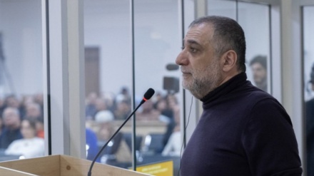  Բաքվի ռազմական դատարանում ադրբեջանցի դատախազը պահանջել է Լեռնային Ղարաբաղի նախկին պետնախարար Ռուբեն Վարդանյանին դատապարտել ցմահ ազատազրկման