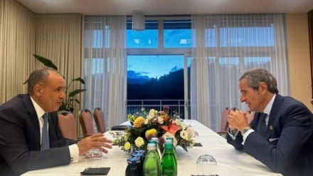 Menlu Mesir dan Grossi Membahas Isu Nuklir Iran