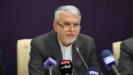 Salehi Amiri: İran, Turistlerin Seyahatini Kolaylaştırmaya ve Yunanistan ile Miras İşbirliğini Geliştirmeye Hazır