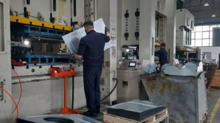 Bo istehsoli rovnəği kredit ğəbul kardeyro, Qiloni 118 qılə sənaye vahidon təğdimot