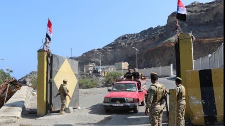 ইয়েমেনে সৌদি-আমিরাতি যুদ্ধকে 'দুই দখলদারের লড়াই' বলল আনসারুল্লাহ