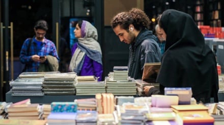 ایرانیان آخر هفته بیشتر چه کتاب‌هایی می‌خوانند؟