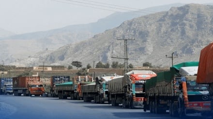 انسداد گذرگاه‌های مرزی؛ عامل اصلی خسارت مالی به تجار پاکستانی