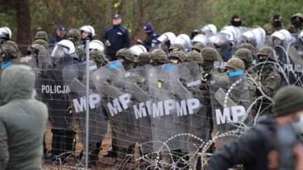 چرا اتحادیه اروپا به جای حل بحران مهاجرت، بر اخراج و بازداشت تمرکز دارد؟ 