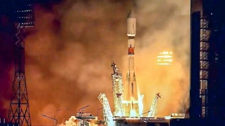 Iran schießt drei Satelliten mit einer russischen Sojus-Rakete ins All