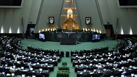 Milletvekilleri: İran’ın Üçlü Uydu Fırlatması, Ülkenin Uzay Teknolojisi Tarihinde Bir Dönüm Noktasıdır