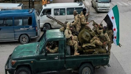 اعتراضات گسترده سوری‌ها در سواحل مدیترانه؛ تیراندازی به سوی تظاهرکنندگان