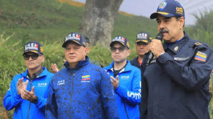 مادورو: «هیچ‌کس سرنوشت مردم ونزوئلا را از آنها نخواهد گرفت»