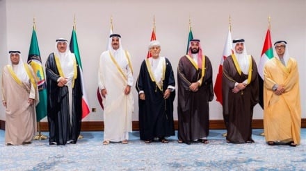 Fars Körfezi İşbirliği Konseyi Zirvesi Başladı: Bölgesel Güvenlik ve Gazze Savaşı Gündemde