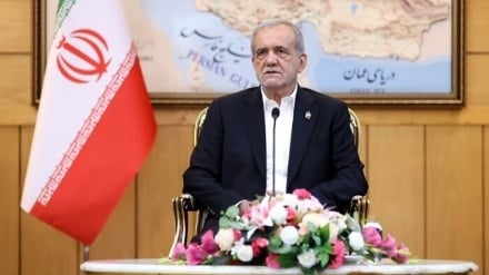 پزشکیان: قزاقستان او ترکمنستان ته سفرونو ښې لاسته راوړنې لرلې او ۱۴ سندونه لاسلیک شوي دي