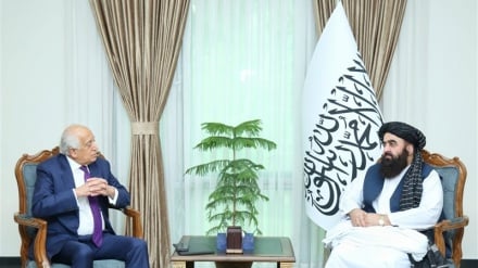 په کابل کې د طالبانو د بهرنیو چارو وزیر او د امریکا د پخواني ځانګړي استازي خبرې شوي 