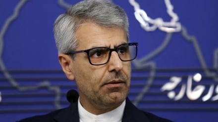 समाचार | ईरान ने वेनेज़ुएला के ख़िलाफ़ अमेरिकी समुद्री डकैती की निंदा की है / कराकासः हम तेल टैंकरों की सुरक्षा सुनिश्चित करेंगे