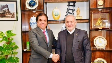  ایران او پاکستان د ایکو بار وړونکی اورګاډي د پيلېدو پرېکړه کوي  