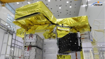 اتصال موفق ماهواره ایرانی «کوثر» به پرتابگر؛ تست‌های نهایی سازگاری پایان یافت