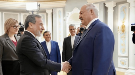 Irakçi, Lukaşenko ile görüştü 