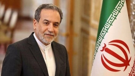 अराक़ची: ईरान न्यायपूर्ण और पारस्परिक सम्मान पर आधारित समझौते के लिए तैयार है, दुनिया जान ले कि हम अपने अधिकारों से समझौता नहीं करेंगे