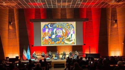 برگزاری مراسم شب یلدا در پاریس