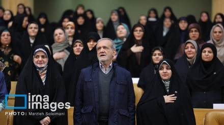 Rais Pezeshkian: Wanawake ndio wajenzi wa nchi na mustakbali