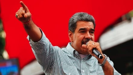 ‘Ondoka, mwizi wewe. Barakoa yako imeanguka’: Maduro aishutumu Marekani kwa kunyenelea mafuta ya Venezuela