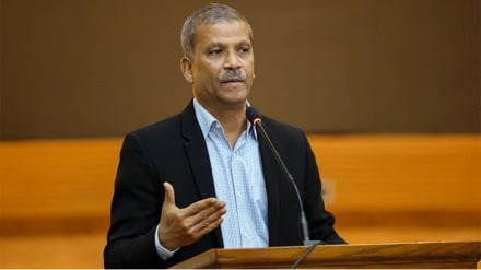 খালেদা জিয়ার এত দ্রুত মৃত্যুর জন্য ফ্যাসিস্ট শেখ হাসিনা দায়ী: আসিফ নজরুল