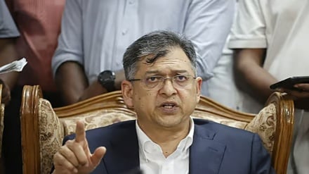 ঐক্যবদ্ধ থাকার আহ্বান প্রধান উপদেষ্টার: সালাহউদ্দিন আহমদ