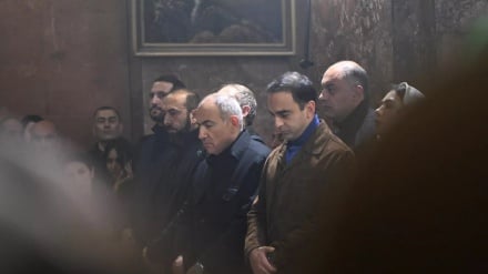 Փաշինյանը Վեհափառին հեռացնելու «ճանապարհային քարտեզ» է ներկայացրել