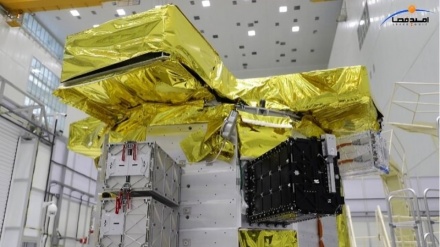Iran: Satellit Kowsar wurde erfolgreich mit Trägerrakete verbunden