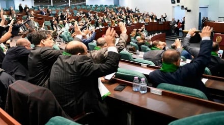 Bunge la Algeria laidhinisha sheria inayojinaisha ukoloni wa Ufaransa